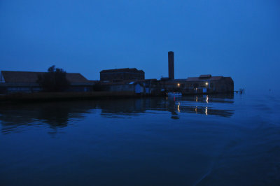 La lagune bleue d'hiver...winter's blue lagoona