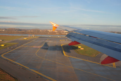 Landing at Venice, Marco Polo Int airport (VCE)