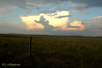 thunderhead over the prairie
