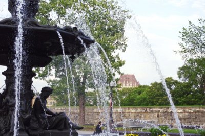 Fontaine de Tourny (2).jpg