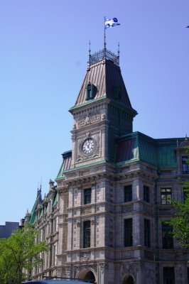 Quebec Building.jpg