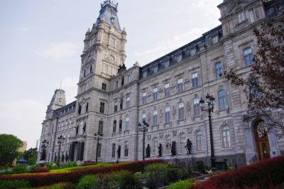 Quebec Parliament Building - Second Empire Style - 1886 (1).jpg