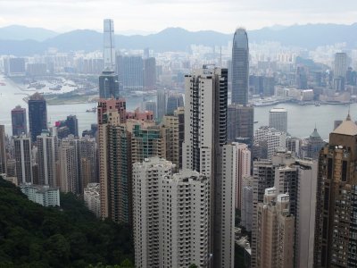 Victoria Harbor and Hong Kong Skyline (2).jpg