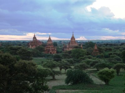 Bagan Plains Looking East - Myauk Guni.jpg