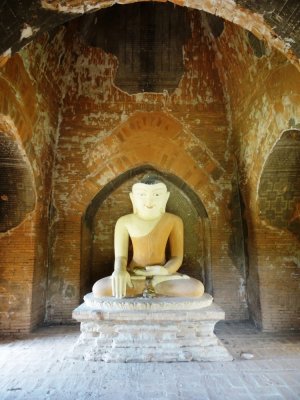 Buddha Image - Winido Temple.jpg