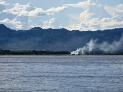 Irrawaddy River - Old Bagan Ferry Port (1).jpg