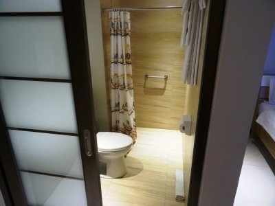 The Suez Serviced Studios Bathroom - Makati.jpg