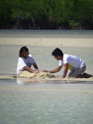 Sand Mermaids and Squidwards - Manlawi Sandbar (5).jpg