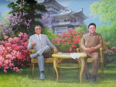 Mural of Kim Il-Sung and Kim Jong-Il - Chongchon Hotel (2).jpg