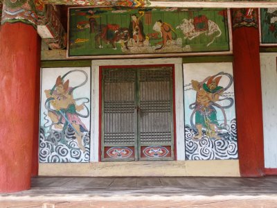 Murals on Kwanum Hall - Pohyon Temple.jpg