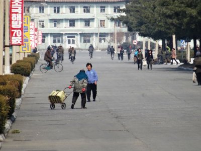 Pedestrians on the Main Boulevard - Hyangsan (3).jpg