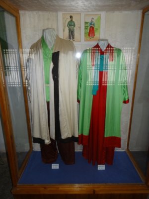 Historical Ceremonial Clothing - Koryo Museum 고려박물관