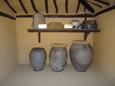 Kitchen Jars - Kim Il Sung's Birthplace - Mangyongdae-guyok.jpg