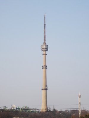 Pyongyang TV Tower 평양TV타워 - 150 Meters