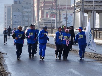 February Road Race in Ulaanbataar - Peace Bridge (1).jpg