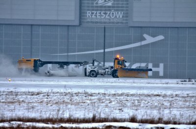 Runway Service - Airport Rzeszw