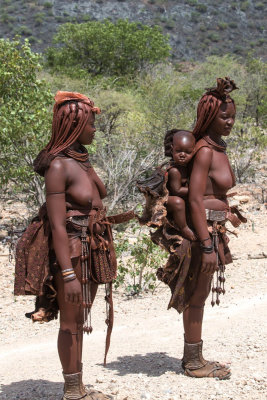 Himbavrouwen met kind
