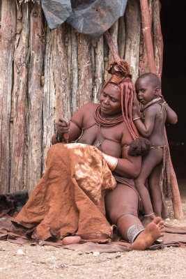 Huidbewerking, Himbavrouw