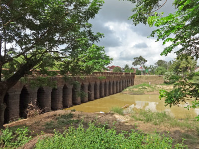 The ancient Spean Praptos Bridge - on the dirt road from Angkor to Phnom Chisor, Cambodia 