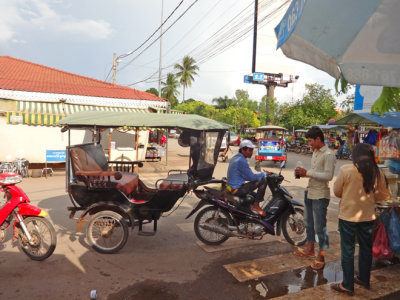 A tuk-tuk near the Old Market in Siem Reap, Camboida