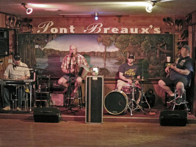 Live Cajun music at Pont Breaux's Cajun Restaurant in Breaux Bridge in southwestern Louisiana