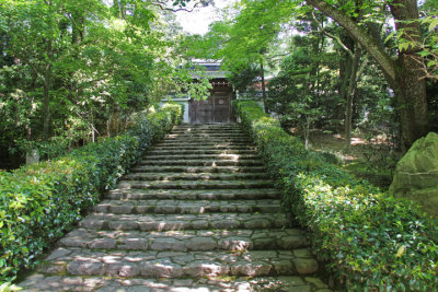 Stone stairs between the lower garden area and the upper main structures at the Ryoanji Termple in Kyoto