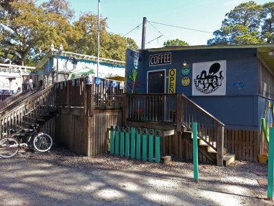 Tybean Art and Coffee Bar (terrific coffee) - Tybee Island