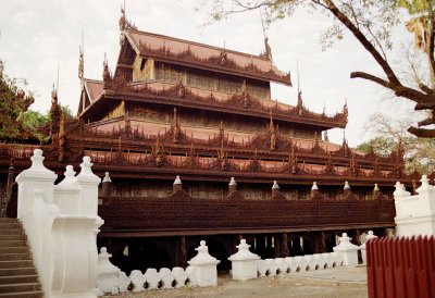 Shwenandaw Monastery