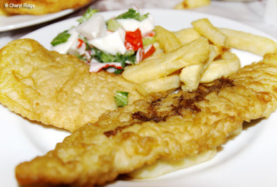 8376b- fish and chips