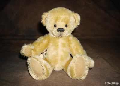 Almond bear
