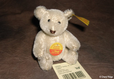 Steiff mini teddy bear 1990s white 030000
