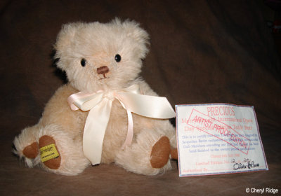 Merrythought Precious Artist Proof bear