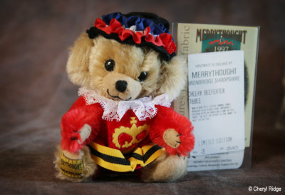 Merrythought micro Cheeky Beefeater 1997
