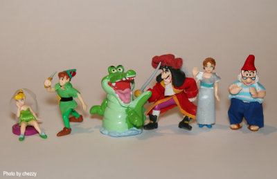 Yujin Disney Characters Peter Pan figurines collection