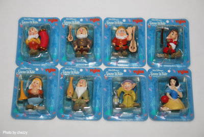 Yujin Disney Characters Snow White and the Seven Dwarfs Mini Blister Collection