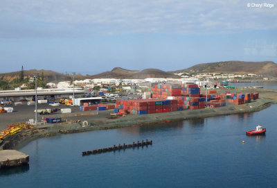 PA230007-noumea.jpg