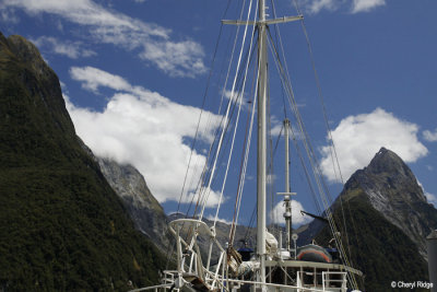 3016-milford-sound.jpg