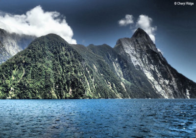 PC300151b-milford-sound.jpg