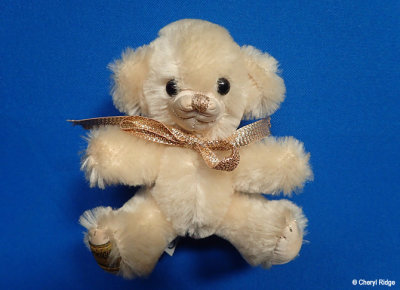 Merrythought micro Cheeky cream 2003