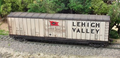 LV8247b_1200.jpg