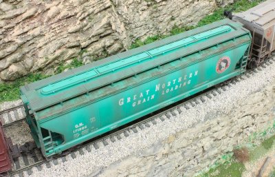 GN171986r_1200.jpg