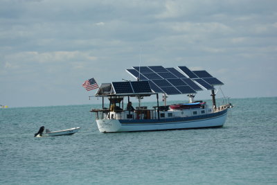 Solar sailor