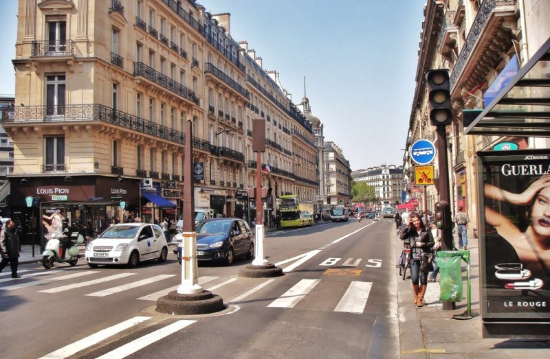 Street shot  Paris