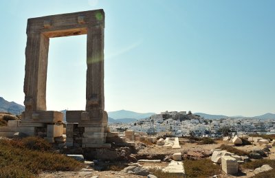 Portara and the castle of Naxos.