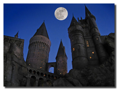 Hogwarts_small.jpg