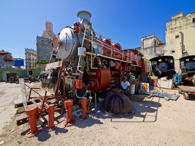 P3170371-Train-Yard.jpg