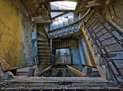 P4010314-Stairs.jpg