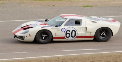 Ford GT40  1965 2.jpg