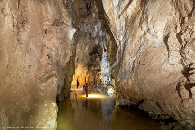 Grotta Grande dei Cervi - Abruzzo