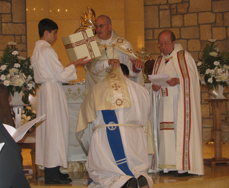 Fr_Alex_5154.png